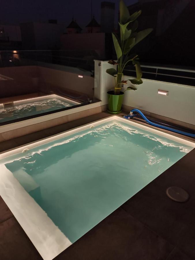 Ferienwohnung Luxury Penthouse With Private Pool Setas Monument Sevilla Exterior foto